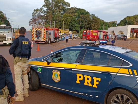 Delegacia da PRF de Pato Branco comemora 10 anos de ações impactantes durante o Maio Amarelo