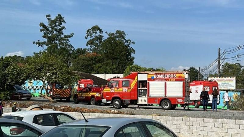 Quatro crianças são mortas em ataque a creche em Blumenau/SC