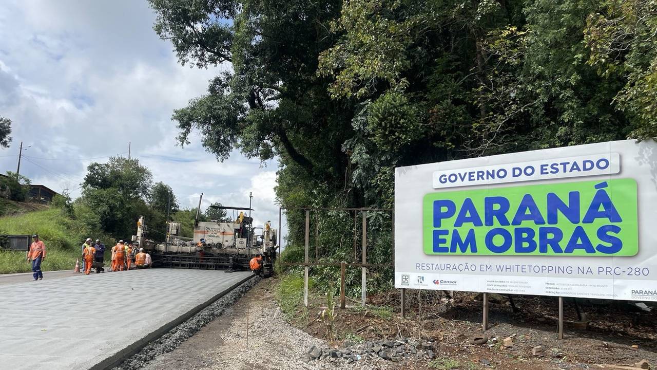 Com aporte de R$ 180,9 milhões, DER inicia concretagem de rodovia em Pato Branco