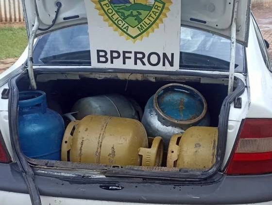 BPFron apreendem veículo com carga de botijões de gás na fronteira com a Argentina