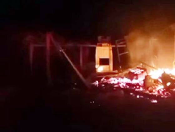 Filho agride mãe e provoca incêndio em residência no interior de Bom Sucesso do Sul