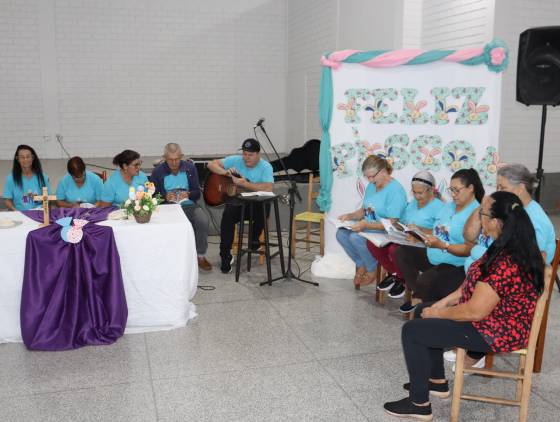 Prefeitura de Bom Jesus do Sul realiza entrega ovos de páscoa para integrantes do Grupo de Reviver