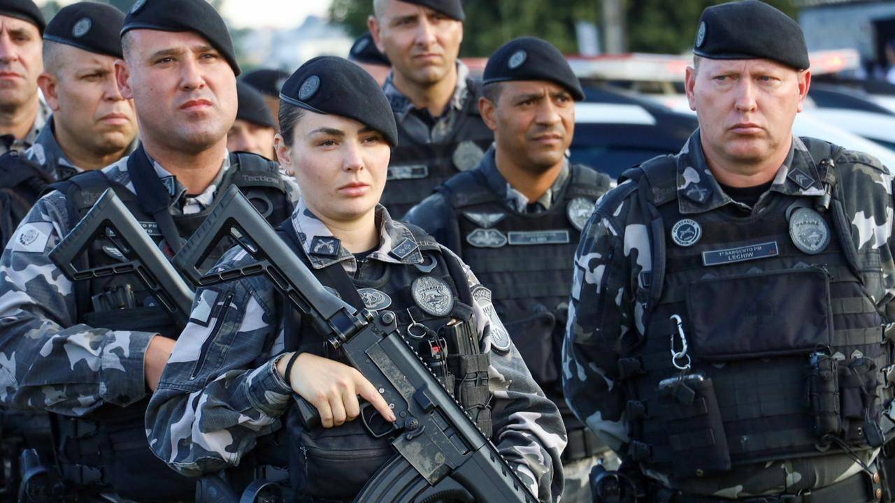 Governador sanciona lei que amplia o efetivo da Polícia Militar do Paraná