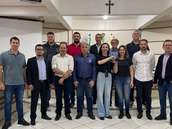 Câmara cria lei que garante intérprete de libras em consultas pré-natal e trabalho de parto