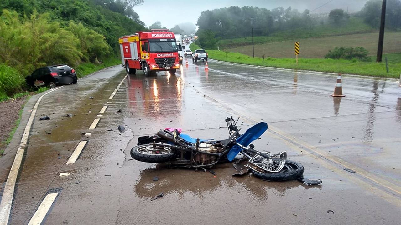 Duas pessoas morrem em grave acidente na BR-163 em Guaraciaba