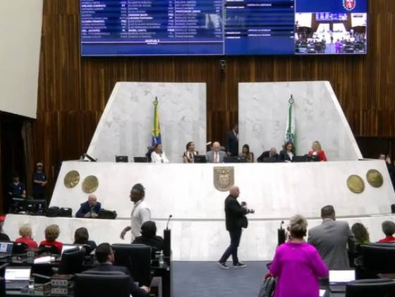 Bancada da Bala "nega fogo", e PT lidera defesa de PMs em PL de reestruturação da carreira na PM