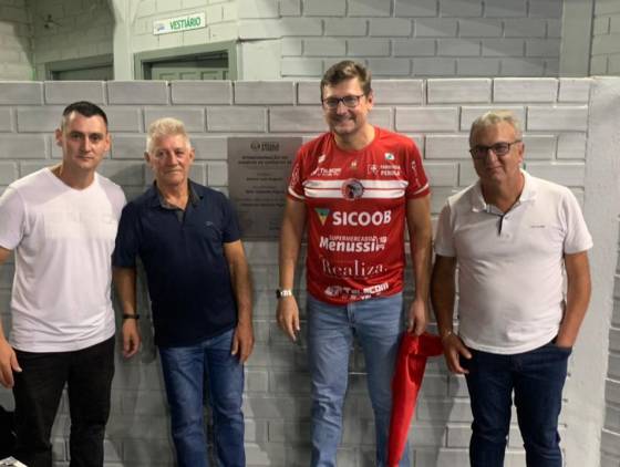 Pérola D'Oeste reinaugura o novo Ginásio de Esportes 35