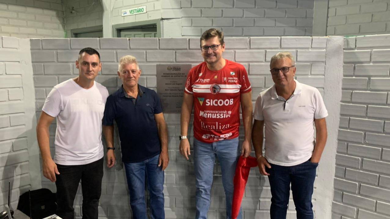 Pérola D'Oeste reinaugura o novo Ginásio de Esportes 35