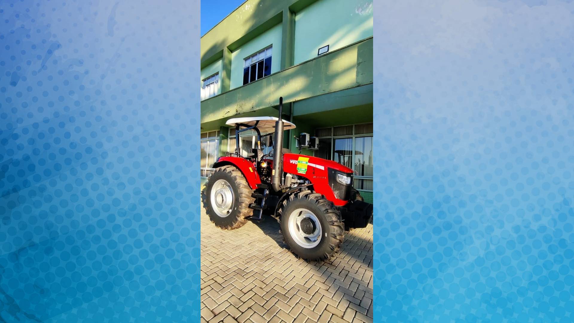 Zeca Dirceu entrega trator e reforça apoio à agricultura familiar em Marmeleiro