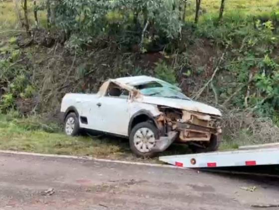 Motorista fica ferido em acidente na PR-180 entre Marmeleiro e Campo Erê