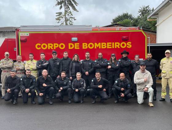 Curso de brigada de incêndio capacita 30 policiais penais na região de Francisco Beltrão