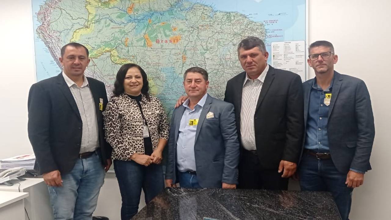 “Um trabalho que colheremos muitos frutos”, garante vereador Pinhalense após agenda em Brasília