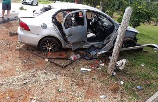 Motorista morre após perder controle e colidir veiculo em cerca na PR-473 em Cruzeiro do Iguaçu