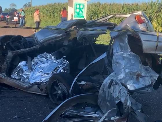 Mulher morre após violenta colisão na PR-281 entre Dois Vizinhos e São Jorge do Oeste