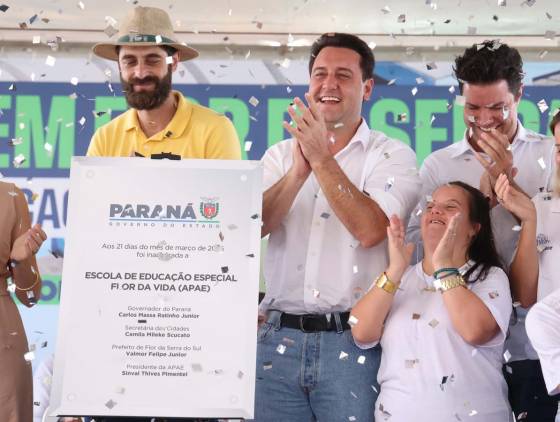 Fim do improviso: Ratinho Junior inaugura nova APAE de Flor da Serra do Sul