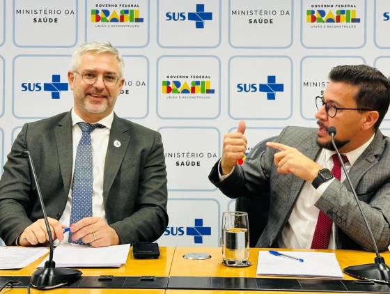 Ministro da Saúde recebe deputado Arilson e comitiva de prefeitos paranaenses