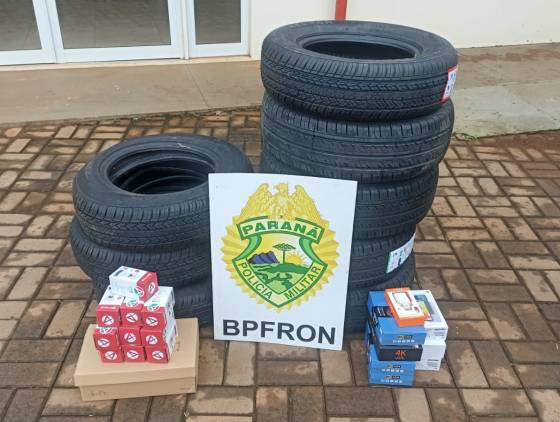 BPFRON apreende veículo carregado em Santo Antônio do Sudoeste