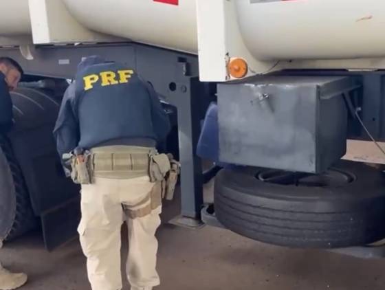 PRF capacita agentes para fiscalizar freios de veículos pesados em Pato Branco